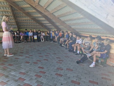 Latvijas Skolas somas pasākums -tikšanās ar rakstnieci Luīzi Pastori